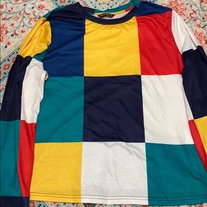 Round neck contrast tee